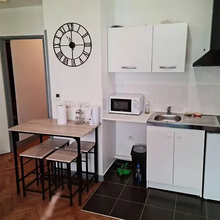 Apartment Fully Furnished Near Paris - Eurolines Bagnolet