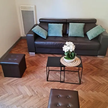 Apartment Fully Furnished Near Paris - Eurolines Bagnolet