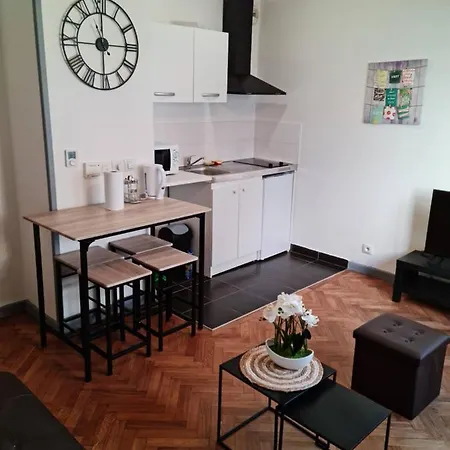 Fully Furnished Near Paris - Eurolines * Bagnolet